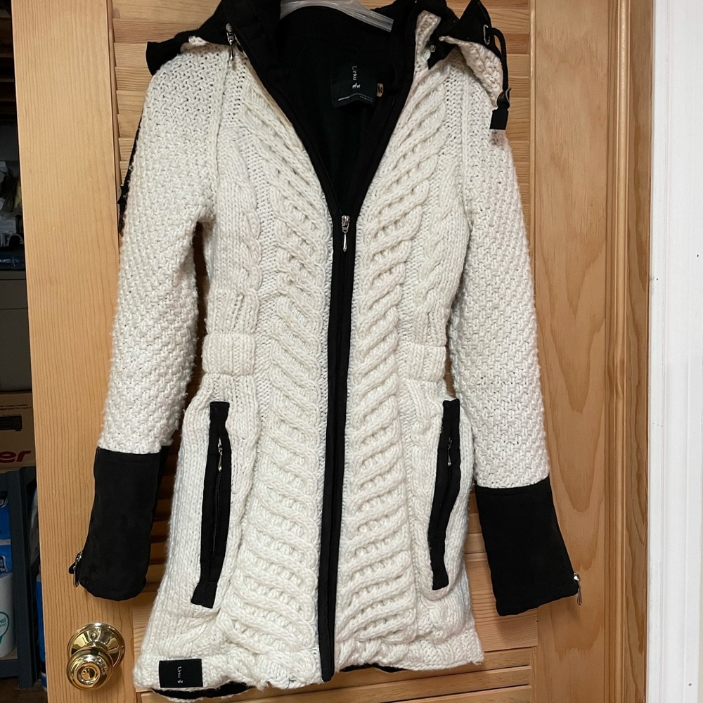 Urku Handmade Coat